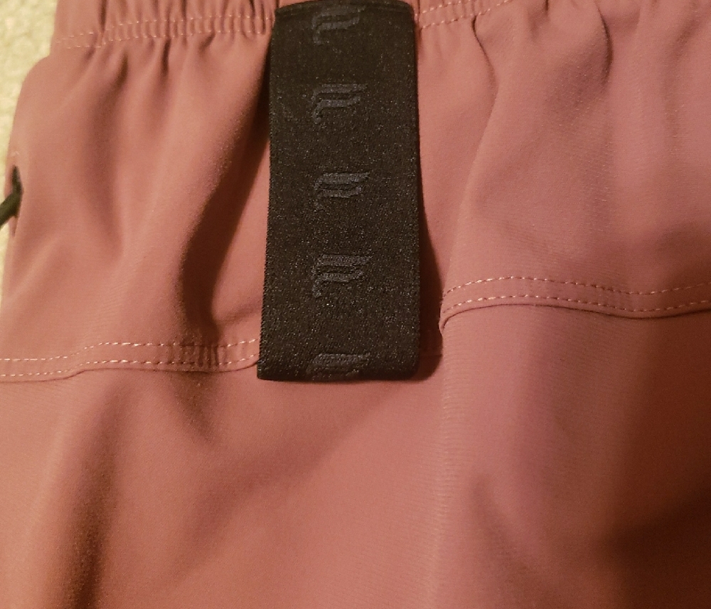 Fabletics Men's The One Dusty Rose Lineless Shorts - Picture 9 of 14
